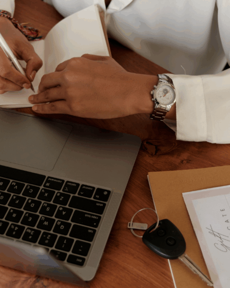 Comment l’IA transforme les processus RH : opportunités et défis
