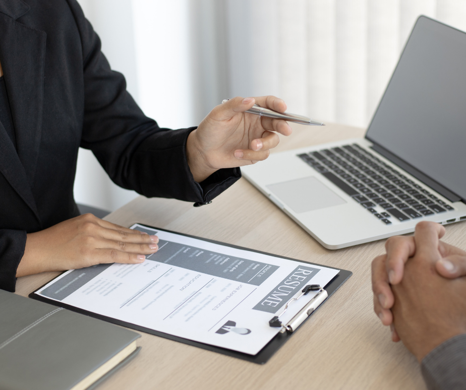 Quel est le salaire d’un(e) secrétaire juridique ?